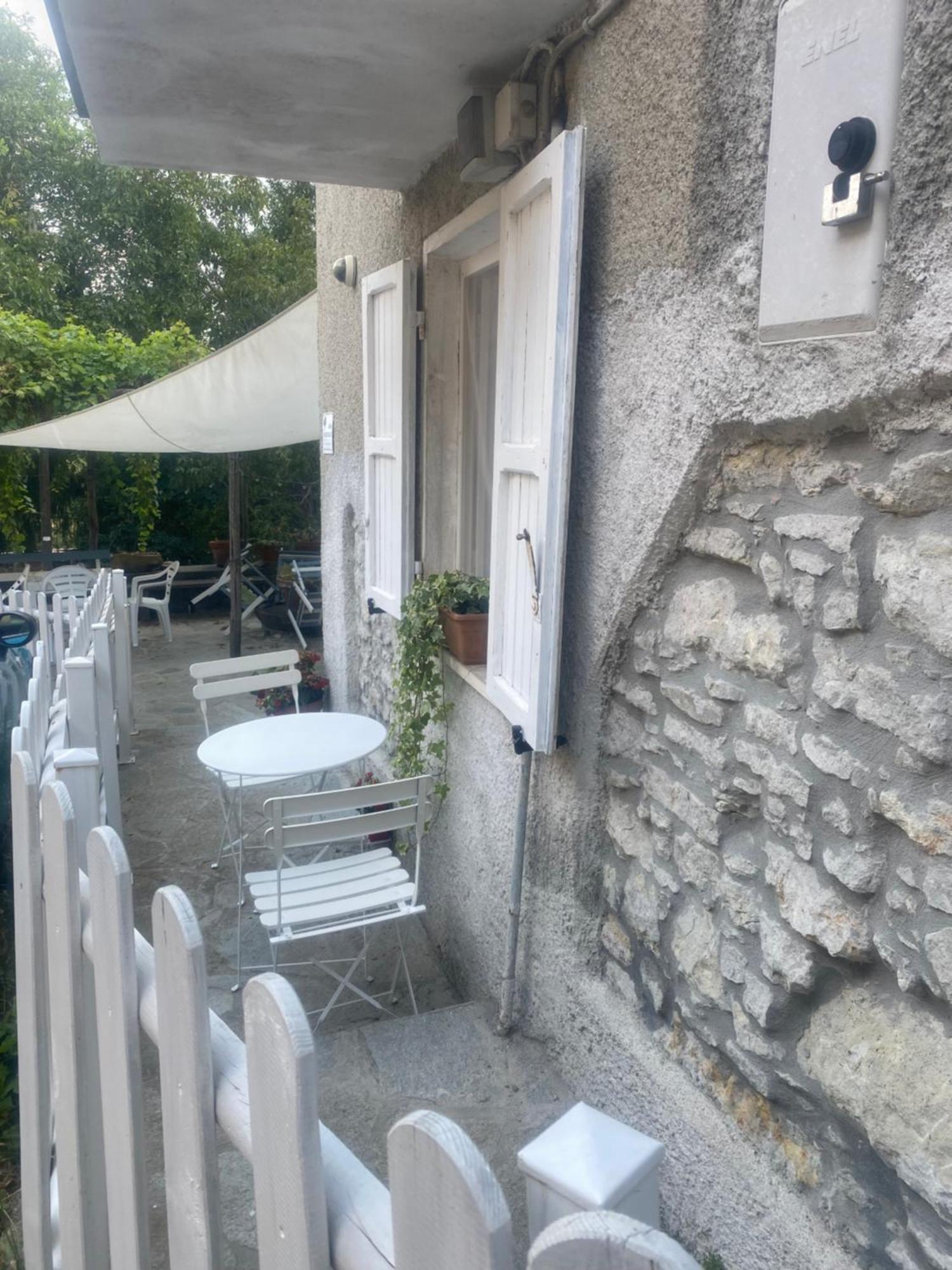 Jolie Petite Maison Chez Barbara Garbagna Exterior foto