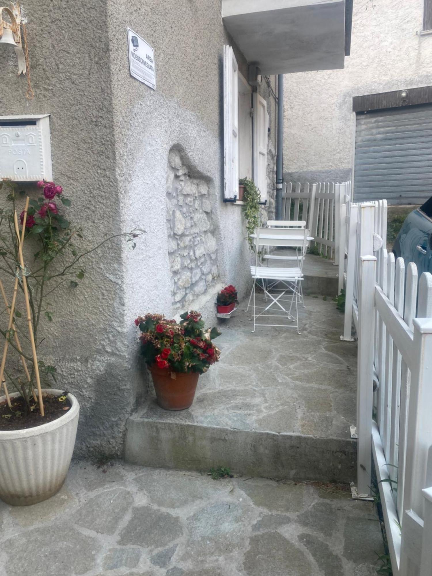 Jolie Petite Maison Chez Barbara Garbagna Exterior foto